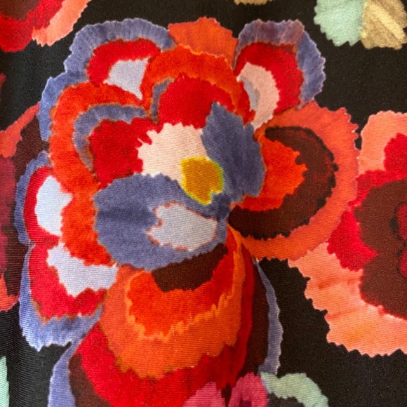 Johnny Was Floral Polo Shirt & skirt SET - Picture 5 of 7